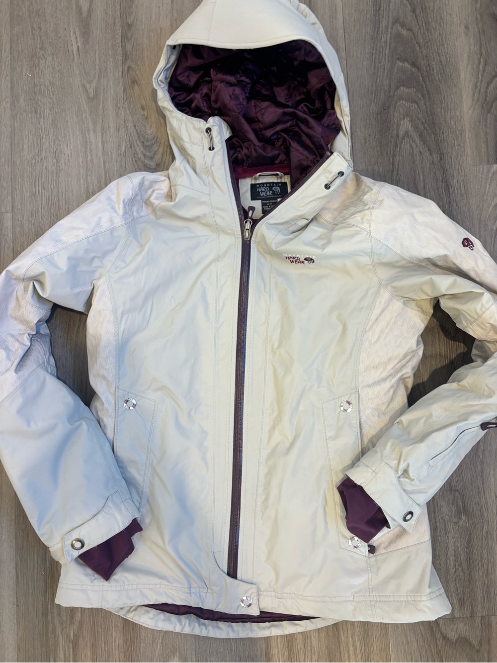 Mountain Hardware ski jacket M